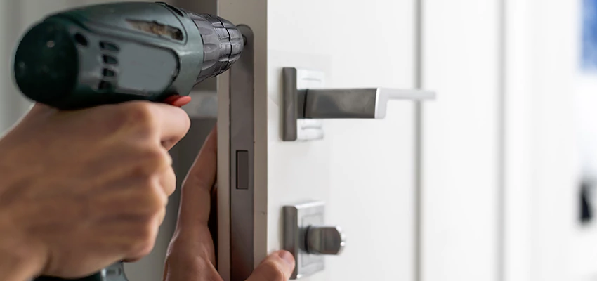 Locksmith For Lock Replacement Near Me in Rancho Santa Margarita, CA