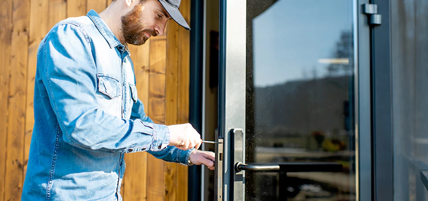 Frameless Glass Storefront Door Locks Replacement in Rancho Santa Margarita, CA